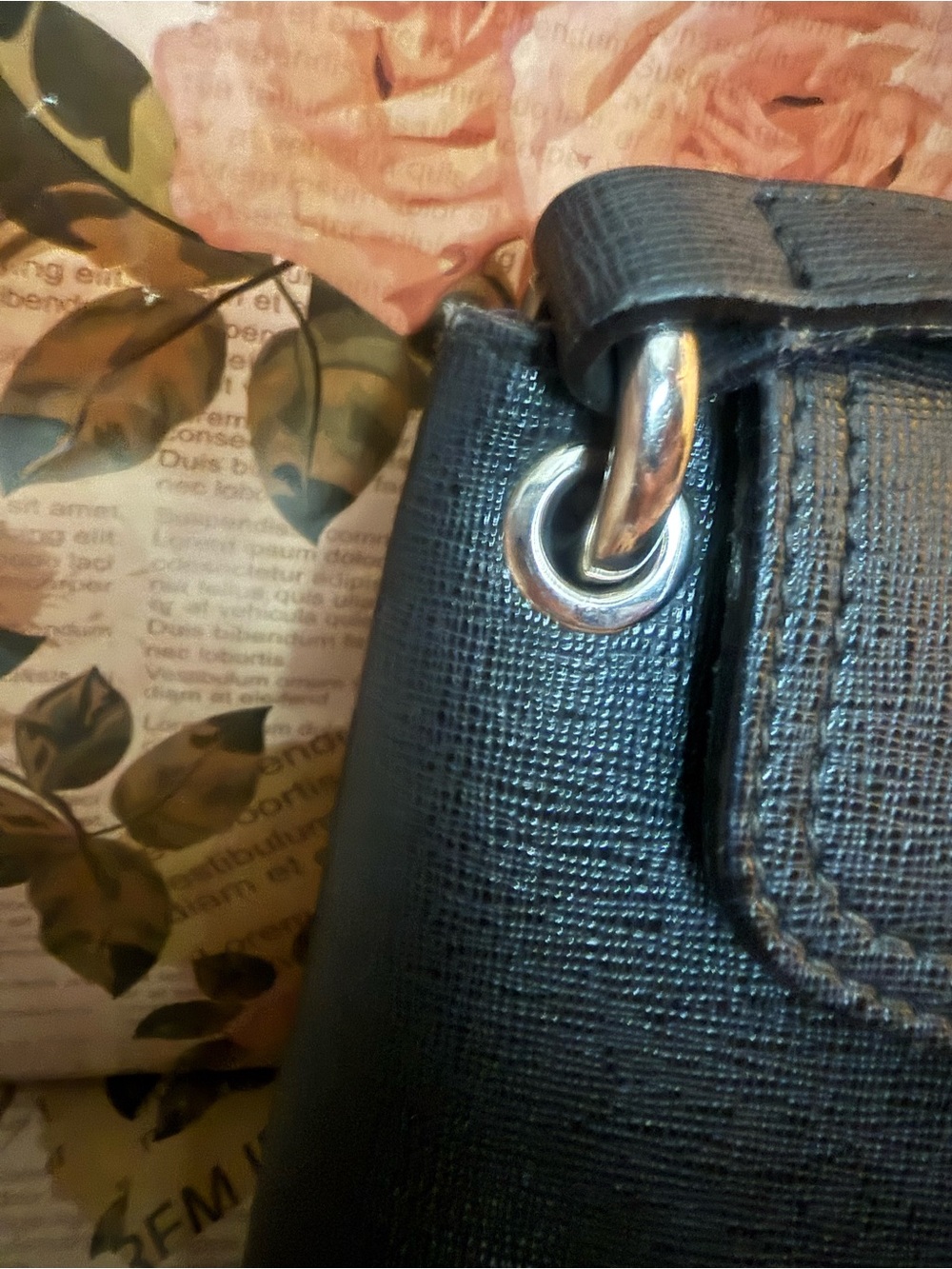 Furla Vintage Pebbled Leather Crossbody/Clutch - Picture 4 of 11